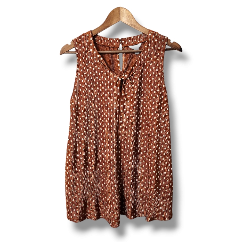 Rust Metallic Polka-Dot Twist Keyhole V Neck Sleeveless Pullover Top by EST 1946